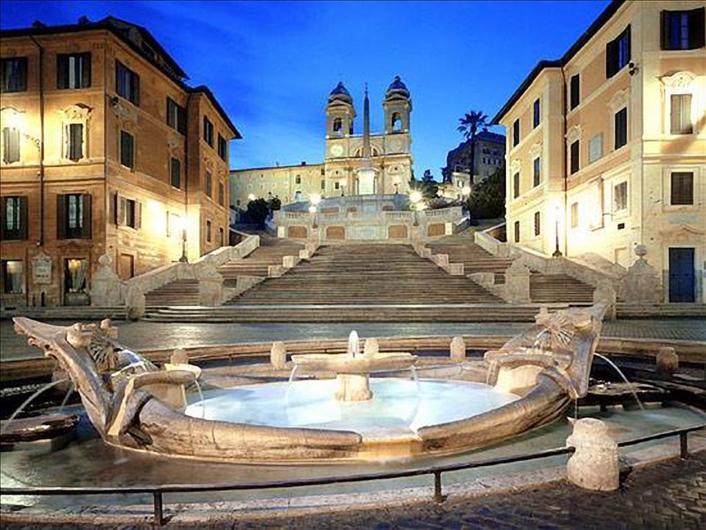 La Papessa Del Colosseo * Roma